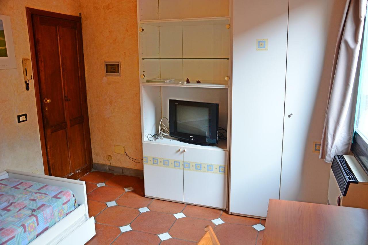 Alessandro's Small * Florenz